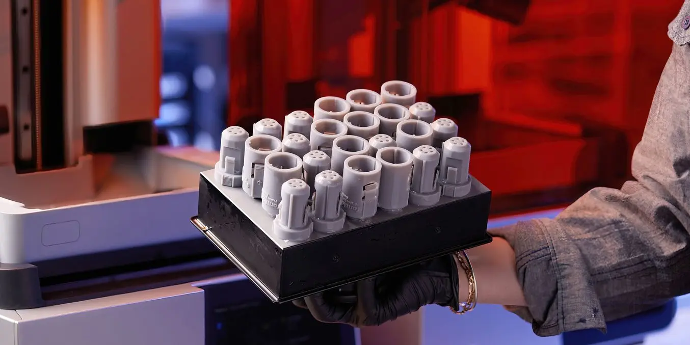 SLA resin 3D printing